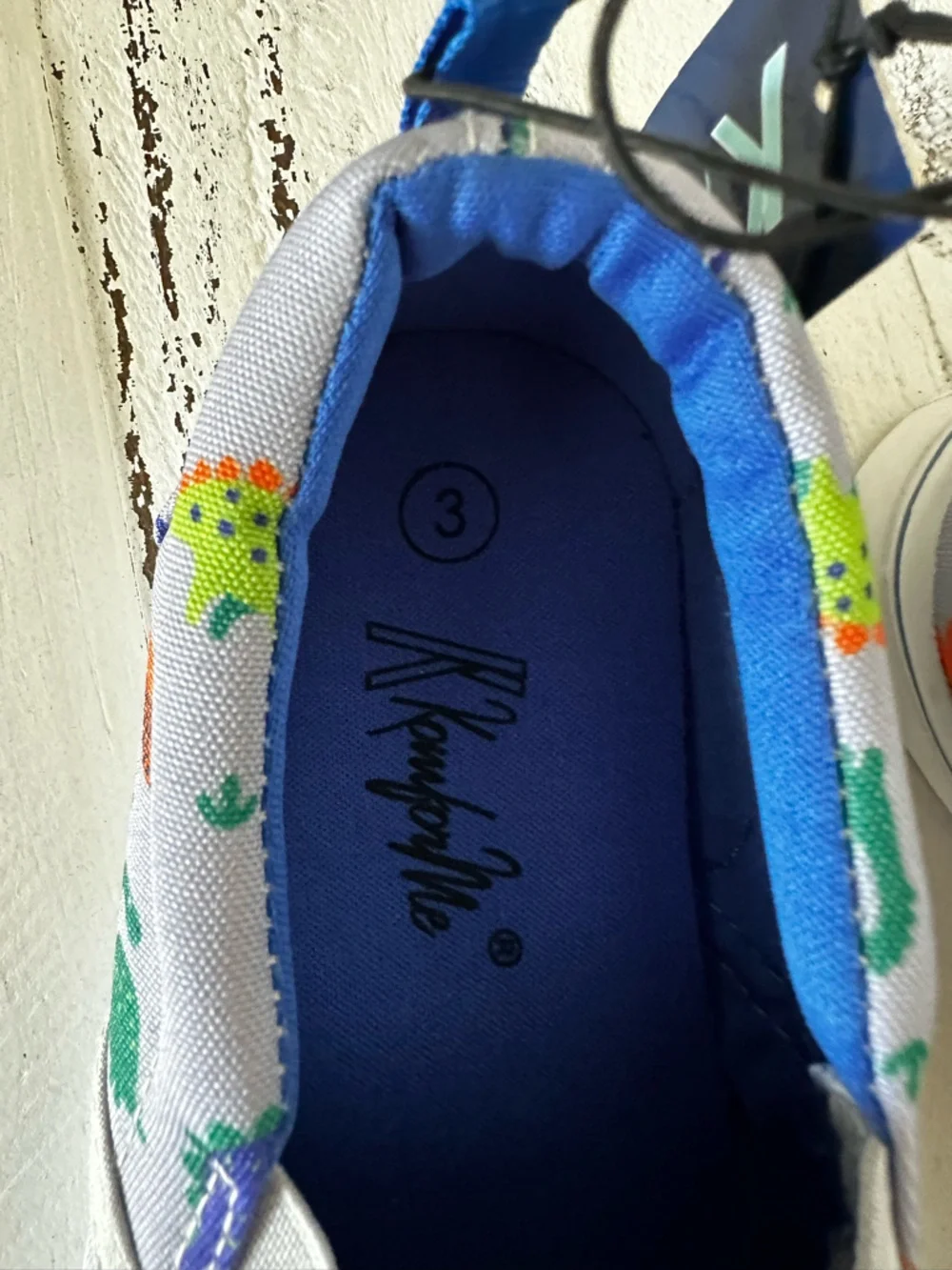 🎯 Kids Slip-On Sneakers with Colorful Dinosaur Print - Gray/Blue NWT